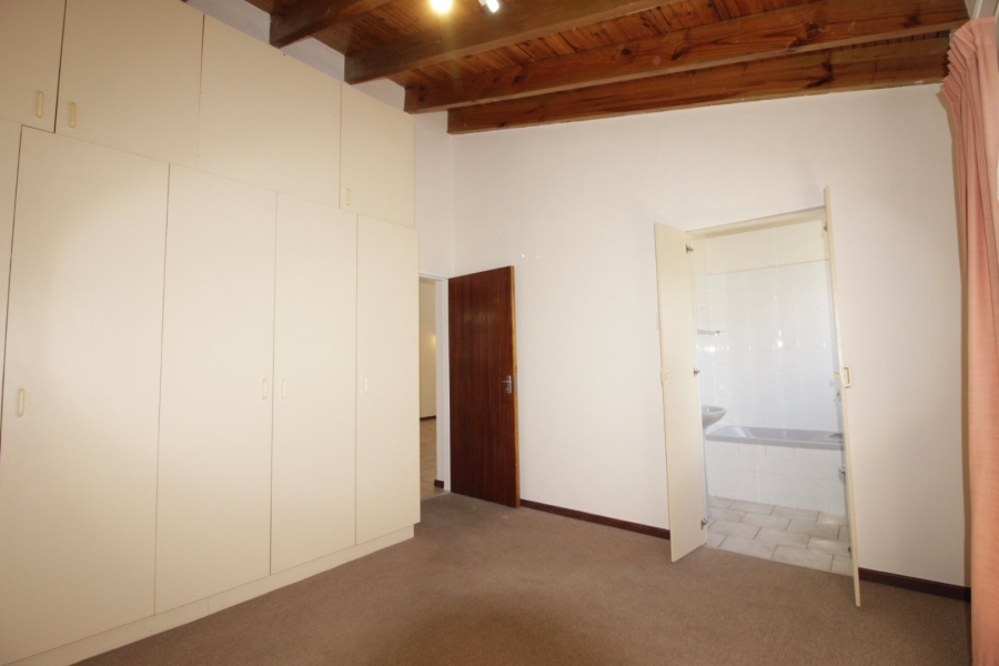 3 Bedroom Property for Sale in Jeffreys Bay Central Eastern Cape